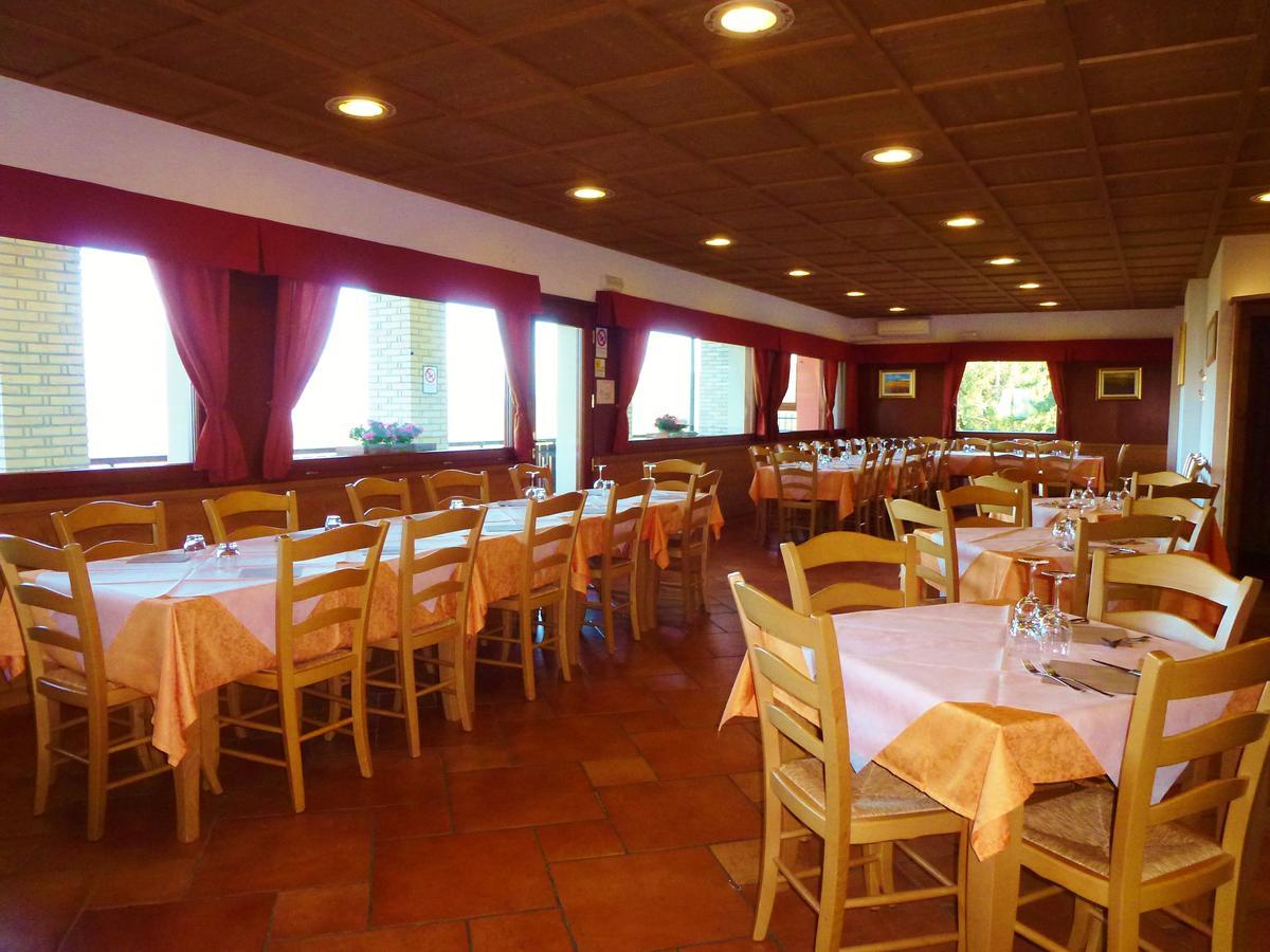Locanda Al Trivio San Leonardo (Friuli) Exterior foto